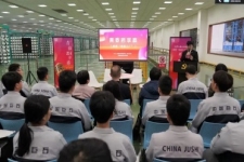 奏響青春之歌，感受奮斗力量！“青春思享嘉”黨的二十大精神宣講走進(jìn)“未來工廠”