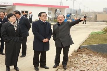 浙江省副省長高興夫到巨石調研 點贊智能制造基地