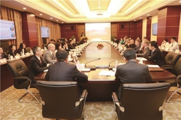 巨石集團(tuán)海外子公司工作會(huì)議召開